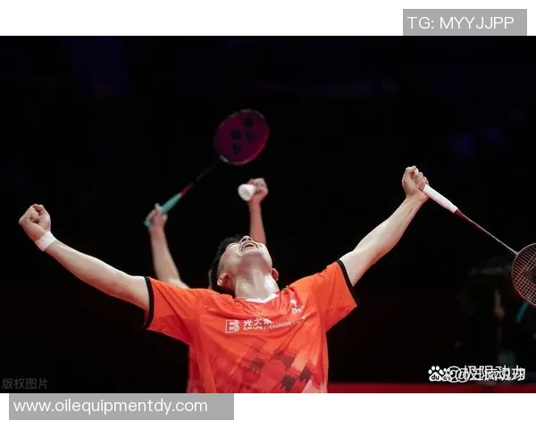 成都羽毛球队比赛经验引发热议球迷对战术和表现的不同看法分析